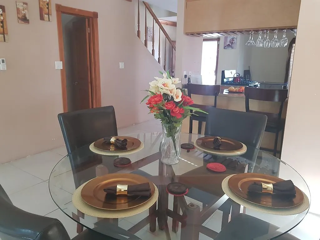 Ultimate Tourism Experience Villa Nassau Holiday home